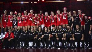 A Milli Kadın Voleybol Takımı, 2025 FIVB Dünya Şampiyonası'nda gümüş madalya kazandı