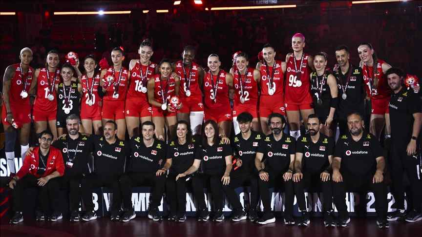 A Milli Kadın Voleybol Takımı, 2025 FIVB Dünya Şampiyonası'nda gümüş madalya kazandı