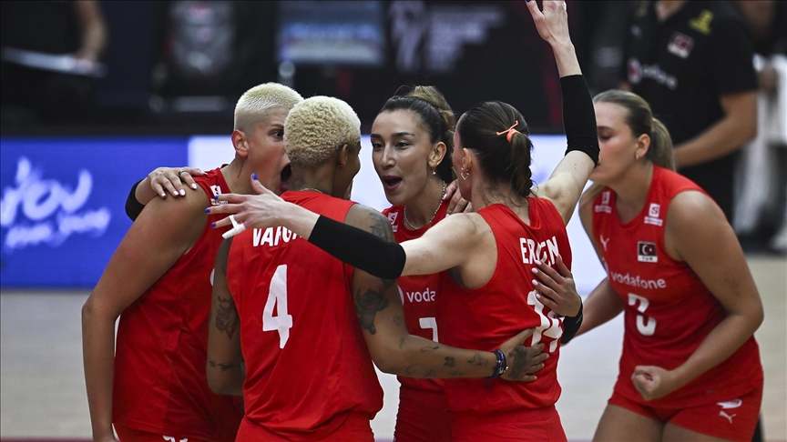 A Milli Kadın Voleybol Takımı Dünya Şampiyonası'nda yarı finalde