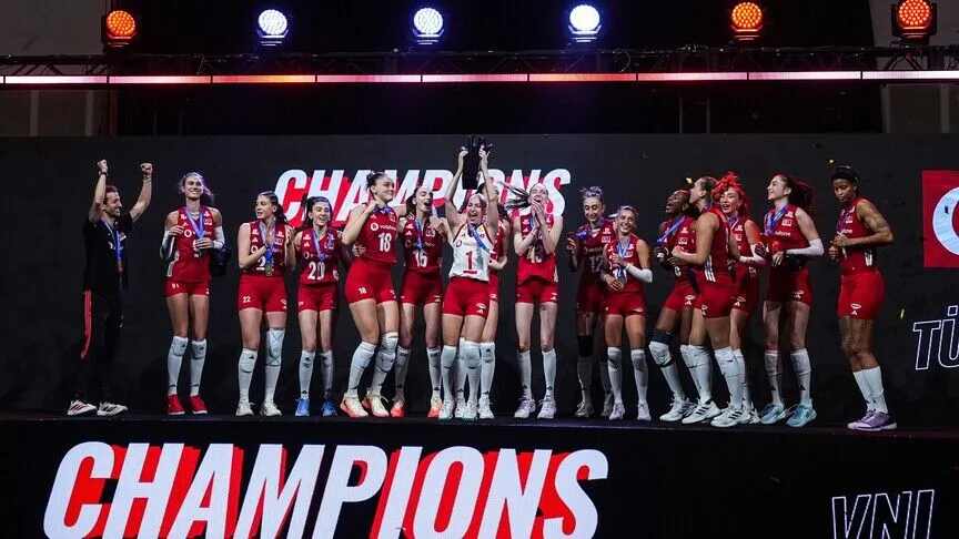 A Milli Kadın Voleybol Takımı, Milletler Ligi'nde şampiyon oldu