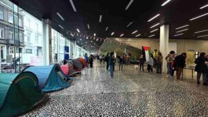 ABD'deki üniversitelerde başlayan Filistin'e destek gösterileri Avrupa ve Asya ülkelerinde devam ediyor