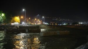 AFAD Başkanı Pehlivan Almus Barajı'nda su seviyesinin beklenenden fazla artması riskine karşı her türlü önlem alındı