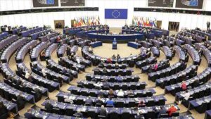 Avrupa Parlamentosu katı kurallar getirecekYapay Zeka Yasasını onayladı