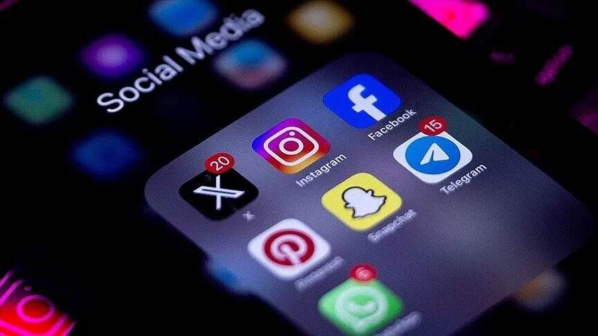 Avrupa'da çocukları korumaya yönelik sosyal medya düzenlemeleri hız kazandı