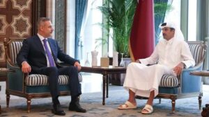 Bakan Fidan, Doha'da Katar Emiri Şeyh Temim tarafından kabul edildi