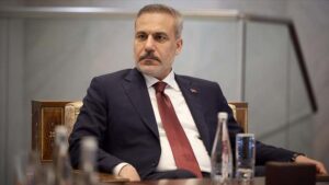 Bakan Fidan, Şam'da Suriye Cumhurbaşkanı Şara ve Ukrayna Devlet Başkanı Zelenskiy ile görüştü