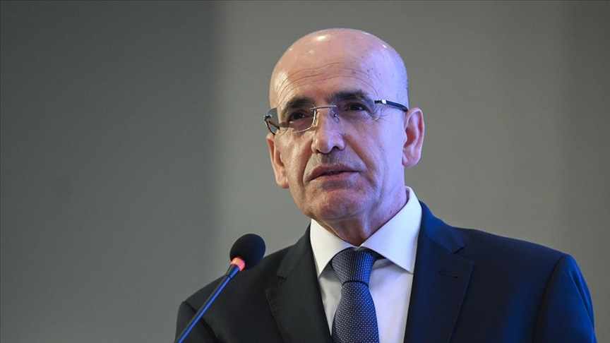 Bakan Şimşek 2025'in sonunda enflasyonu yüzde 20'nin altına indirebileceğimize samimi şekilde inanıyorum