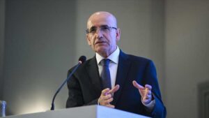 Bakan Şimşek (TCMB rezervleri) Yakında swap hariç pozitif rezerv noktasında olacağız