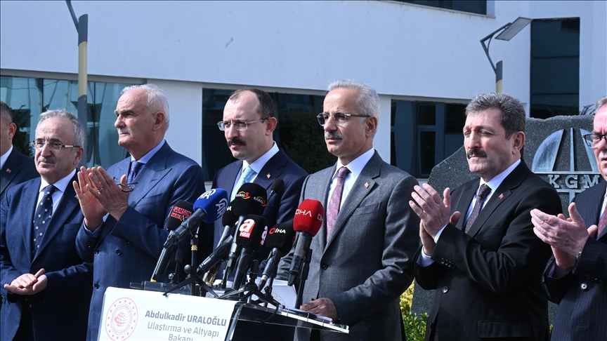 Bakan Uraloğlu Hızlı tren ağımızı artık Karadeniz'e ulaştıracağız