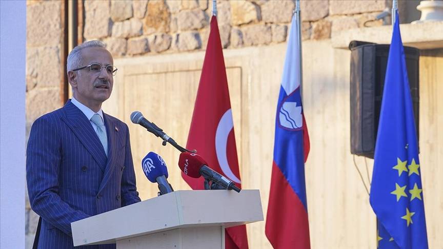 Bakan Uraloğlu Slovenya'nın Filistin devletini resmen tanıyarak meselenin kalıcı çözümüne destek vermesi takdire şayan