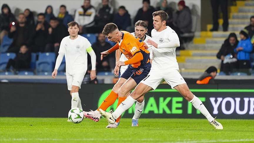 Başakşehir son dakika golüyle galibiyeti kaçırdı RAMS Başakşehir 1-1 Petrocub