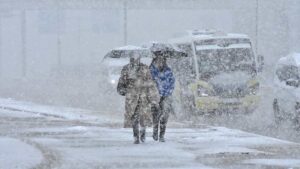 Bazı illerde kar etkili oldu