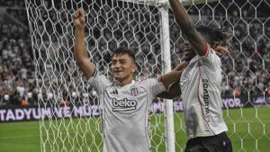 Beşiktaş, 3 puanı uzatmalarda Cengiz Ünder'in golüyle aldı