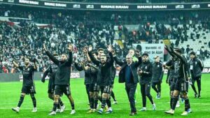 Beşiktaş, Fernando Santos yönetimindeki ilk maçını kazandı