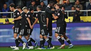Beşiktaş deplasmandan 3 puanla ayrıldı