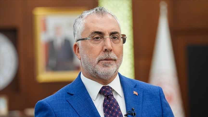 Çalışma ve Sosyal Güvenlik Bakanı Işıkhan'dan en düşük emekli aylığına ilişkin açıklama