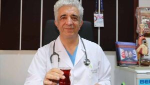 Çok sıcak içilen çayın yemek borusu kanserine etkisi bilimsel çalışmayla ortaya konuldu