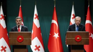 Cumhurbaşkanı Erdoğan Bakü-Tiflis-Kars Demiryolu'nun tam kapasite çalışmaya başlaması ehemmiyet arz etmektedir