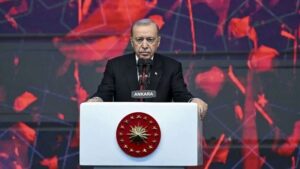 Cumhurbaşkanı Erdoğan: Devletimiz kendine yönelen her türlü tehdidi bertaraf edecek kudrete fazlasıyla sahiptir