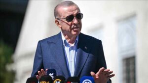 Cumhurbaşkanı Erdoğan Ekonomide aleyhte kampanya sürdürenleri milletim affetmiyor