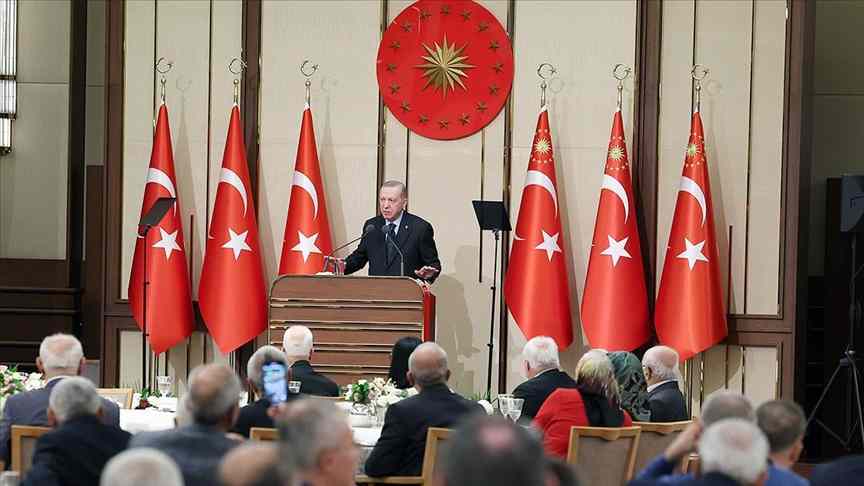 Cumhurbaşkanı Erdoğan Emeklilerimizi desteklemeyi güçlü bir şekilde sürdüreceğiz