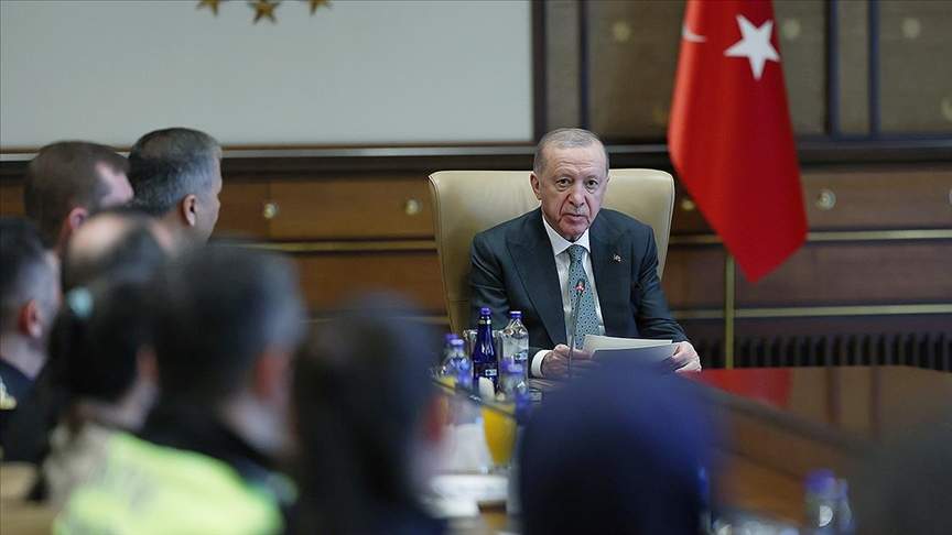 Cumhurbaşkanı Erdoğan Emniyet birimlerimiz sokaklarımızda estirilmek istenen eşkıyalığa fırsat vermemiştir