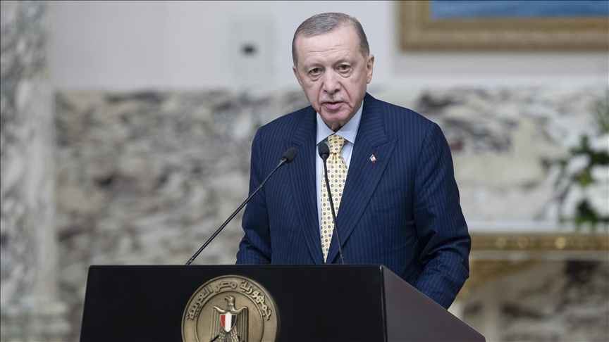 Cumhurbaşkanı Erdoğan Gazze'de akan kanın durması için Mısırlı kardeşlerimizle dayanışma halinde olmaya devam edeceğiz