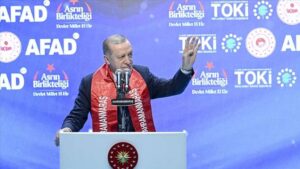 Cumhurbaşkanı Erdoğan Hak sahibi vatandaşlarımızın tamamına anahtarlarını teslim edene kadar gece gündüz durmayacağız