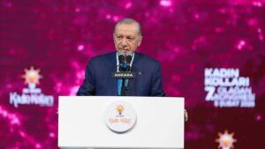 Cumhurbaşkanı Erdoğan: Kadınların elde ettiği kazanımların gasbedilmesine tolerans göstermeyiz