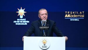 Cumhurbaşkanı Erdoğan (Terörsüz Türkiye) Felaket tellalları ne derse desin istikrarla hedefe doğru ilerliyoruz