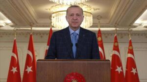 Cumhurbaşkanı Erdoğan: Tüm vatandaşlarımızı Cumhuriyetimizin 100’üncü yaşını selamlamaya davet ediyorum