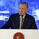 Cumhurbaşkanı Erdoğan: Türk milletinin fedakarlığı, cesareti ve azmi 'Çanakkale Ruhu'nu bizlere emanet etmiştir