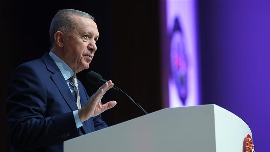 Cumhurbaşkanı Erdoğan Türkiye Cumhuriyeti belki yarına bırakır ama ihaneti ve terörü kimsenin yanına kar bırakmaz.