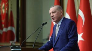 Cumhurbaşkanı Erdoğan Türkiye Yüzyılı yürüyüşümüze eşlik eden Avrupa Türk toplumunu kimseye ezdirmeyiz
