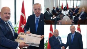 Cumhurbaşkanı Erdoğan, UCM Başsavcısı Khan'a AA'nın hazırladığı Kanıt ve Tanık kitaplarını teslim etti