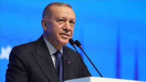 Cumhurbaşkanı Erdoğan Yeni asgari ücret ülkemize ve milletimize hayırlı olsun