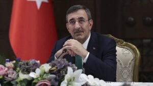 Cumhurbaşkanı Yardımcısı Yılmaz: Kişi başına düşen milli gelirin ilk kez 20 bin dolara yaklaşacağını öngörüyoruz