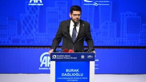 Cumhurbaşkanlığı Yatırım ve Finans Ofisi Başkanı Dağlıoğlu Türkiye'deki katılım finans sektörünü büyüteceğiz