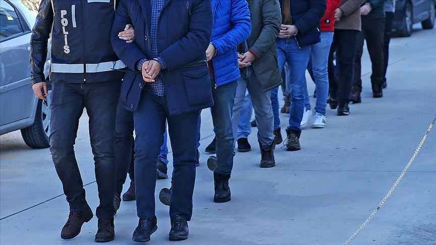 DEM Parti'nin Diyarbakır'daki Gençlik Meclisi 1. Olağan Kongresine ilişkin soruşturmada 42 gözaltı