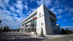 DMM, Anayasa Mahkemesinin internet sitesi erişime kapatıldı iddiasını yalanladı