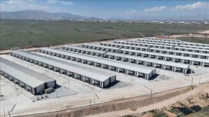 Deprem bölgesinin ekonomik kalkınması için 6,4 milyar dolarlık yurt dışı finansman sağlandı