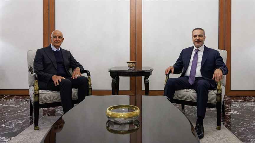 Dışişleri Bakanı Fidan, ABD'nin Ankara Büyükelçisi ve Suriye Özel Temsilcisi Barrack'ı kabul etti