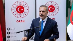 Dışişleri Bakanı Fidan, Cezayir'de Türkiye'nin Oran Başkonsolosluğunun resmi açılışını yaptı
