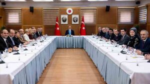 Dışişleri Bakanı Fidan (Trump yönetiminin) PKK ile olan ilişkisini gözden geçireceğini değerlendiriyorum