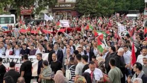 Elazığ'da Büyük Gazze Yürüyüşü ve Mitingi yapıldı