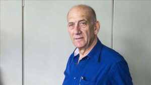 Eski İsrail Başbakanı Olmert Netanyahu'nun koalisyon ortakları bölgesel savaş istiyor, Gazze ilk adım