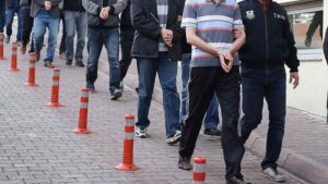 FETÖ'nün emniyet mahrem yapılanması soruşturmasında 44 mahrem imam gözaltına alındı
