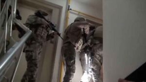 FETÖ'ye yönelik Kıskaç-6 operasyonlarında 42 şüpheli yakalandı