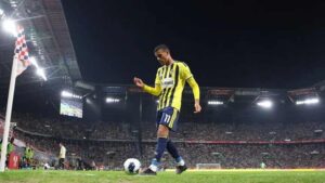 Fenerbahçe, UEFA Şampiyonlar Ligi'nde avantaj arıyor