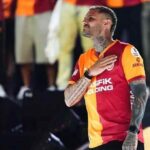 Galatasaray, Arjantinli futbolcu Mauro Icardi'ye veda etti